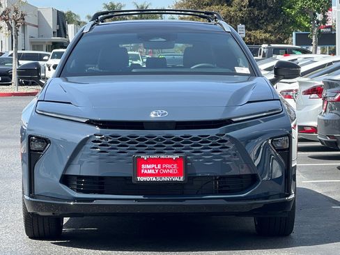 New 2026 Toyota Crown Signia image 11