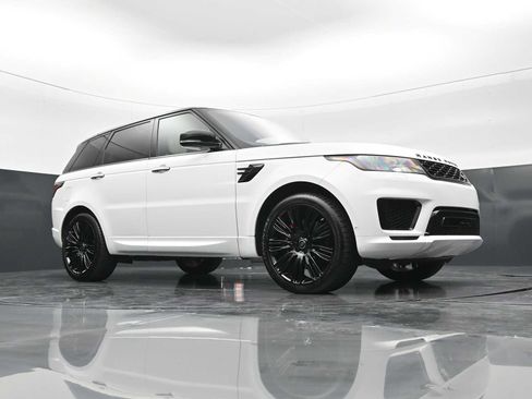 Used 2018 Land Rover Range Rover Sport HSE Dynamic AWD/4WD image 44