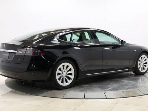 Used 2017 Tesla Model S 75 image 4
