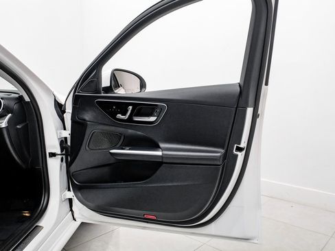 Used 2022 Mercedes-Benz C 300 Sedan image 35