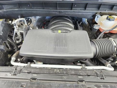 Used 2025 GMC Sierra 1500 SLT image 17