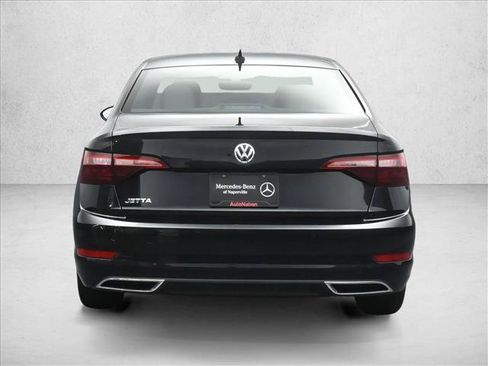 Used 2021 Volkswagen Jetta FWD image 5