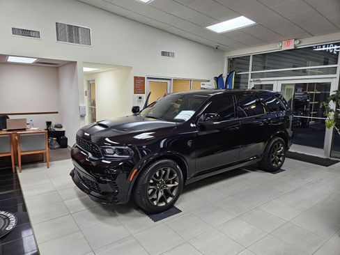 Used 2025 Dodge Durango SRT Hellcat image 4
