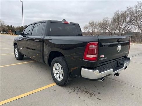 Used 2024 RAM 1500 Laramie AWD/4WD image 4
