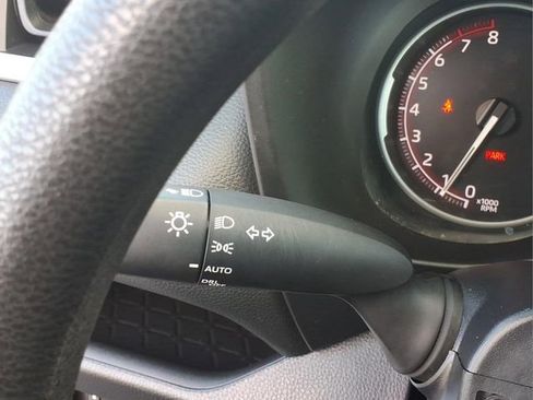 Used 2024 Toyota RAV4 XLE FWD image 19