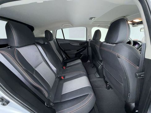 Used 2021 Subaru Crosstrek 2.0i Premium w/ Moonroof Package image 18