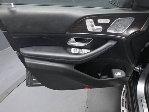 Used 2020 Mercedes-Benz GLE 350 w/ Premium Package image 4