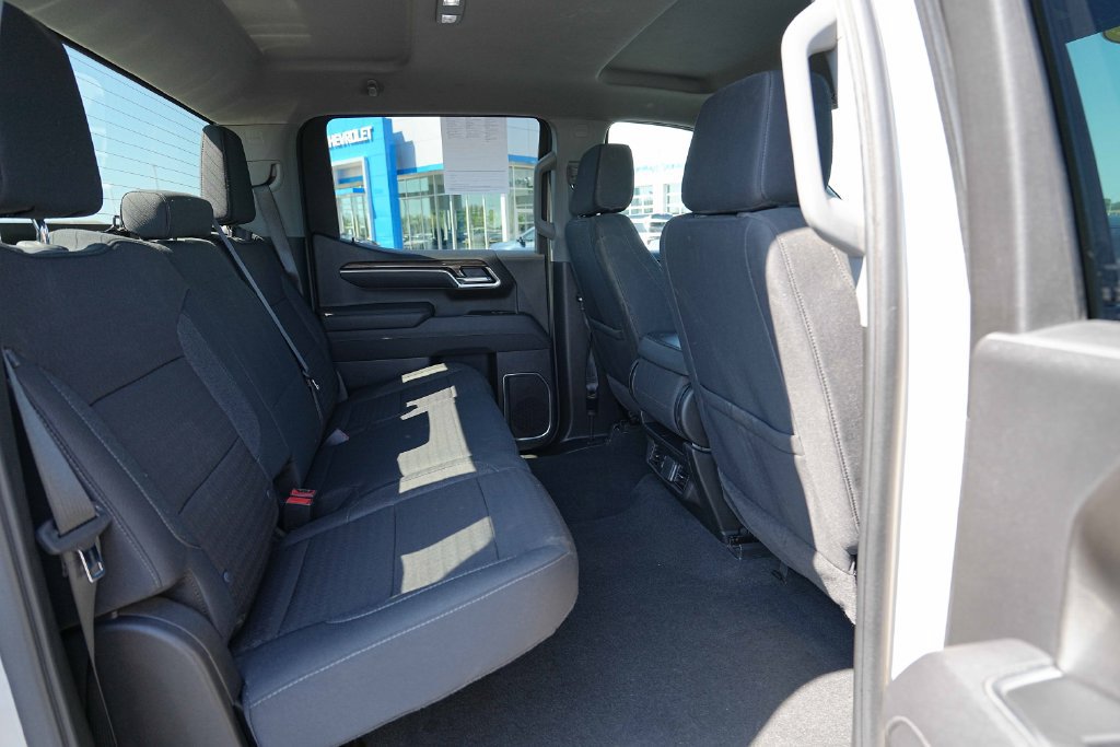 Used 2026 Chevrolet Silverado 1500 RST AWD/4WD image 24