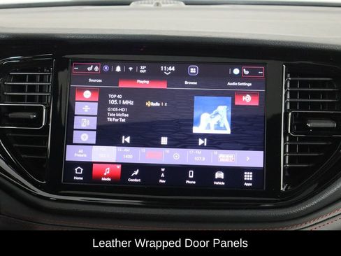 Used 2025 Dodge Durango GT image 30