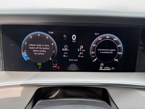 New 2026 Volkswagen Tiguan SE R-Line AWD/4WD image 11