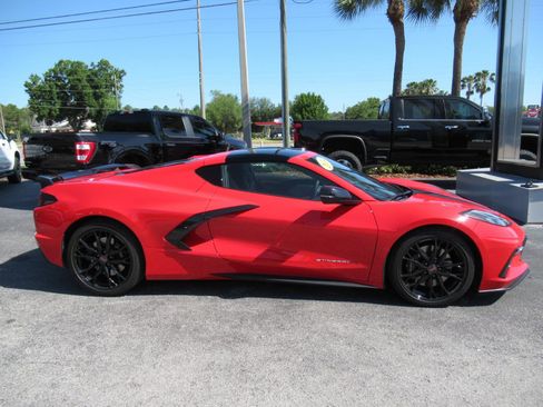 Used 2024 Chevrolet Corvette Stingray Premium Cpe w/ Z51 Performance Package RWD image 6