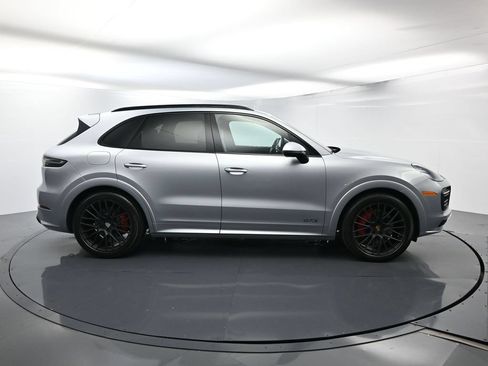 Certified 2021 Porsche Cayenne GTS AWD/4WD image 16