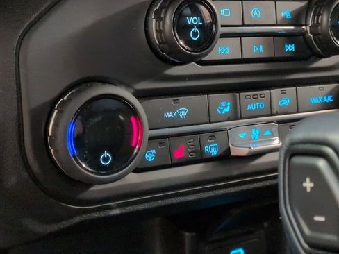 New 2025 Ford Bronco Outer Banks w/ Sasquatch Package AWD/4WD image 22