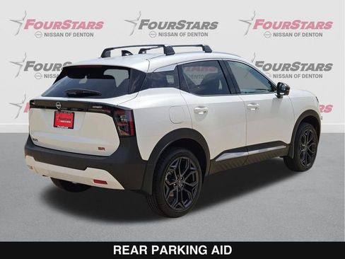 New 2026 Nissan Kicks SR FWD image 4
