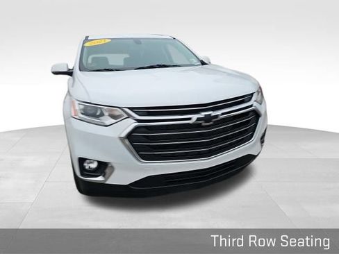 Used 2021 Chevrolet Traverse LT image 6