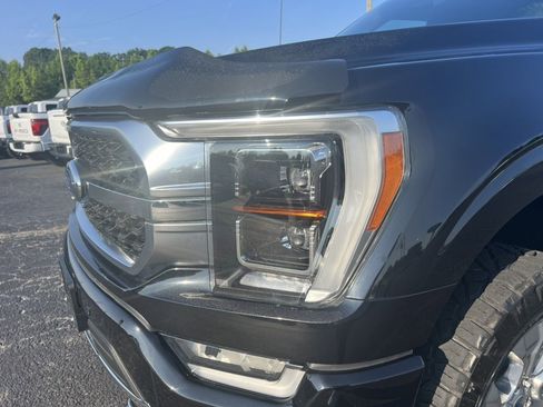 Certified 2022 Ford F150 Platinum w/ Equipment Group 701A High image 11