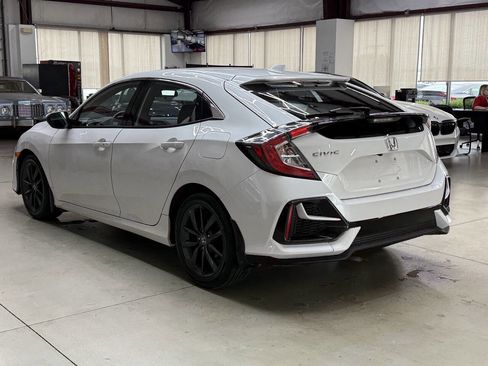 Used 2021 Honda Civic EX image 4