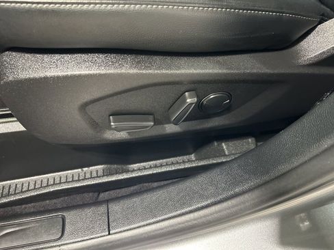 Used 2022 Ford Edge SEL w/ Convenience Package image 13