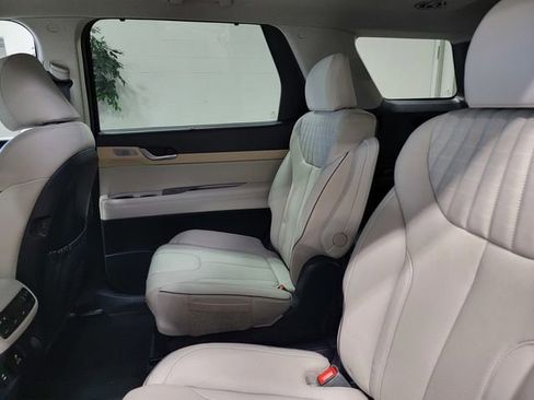 Used 2024 Hyundai Palisade Limited AWD/4WD image 14
