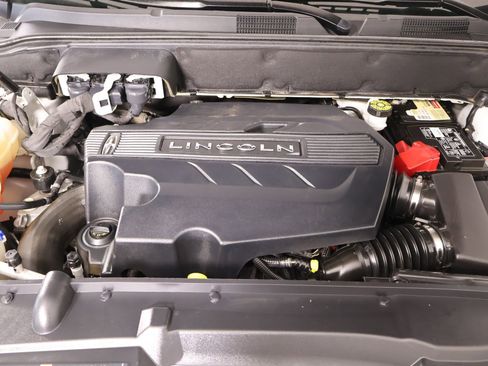 Used 2019 Lincoln Nautilus Reserve w/ Ultimate Package image 20