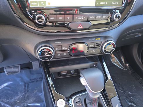 Used 2022 Kia Soul Turbo image 29