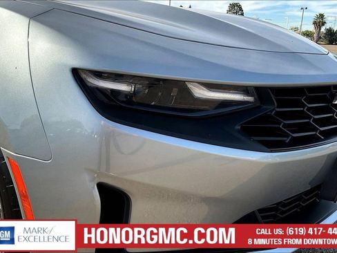 Used 2023 Chevrolet Camaro LT RWD image 31