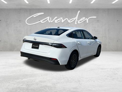 New 2026 Nissan Sentra SV w/ SV Convenience Package FWD image 17