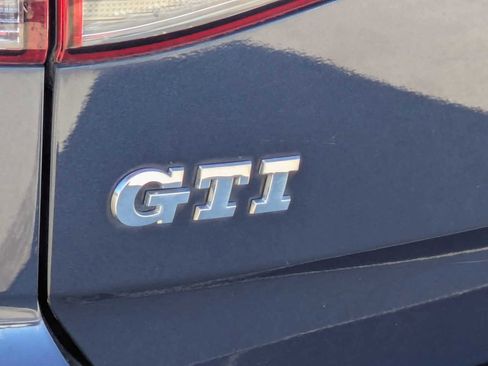 Used 2016 Volkswagen GTI SE w/ Lighting Package (SEL) image 12