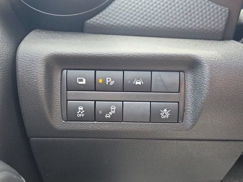 Used 2025 Nissan Kicks Play S FWD image 10