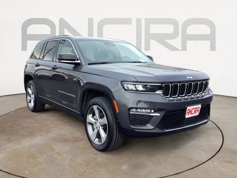 Used 2022 Jeep Grand Cherokee Limited image 7