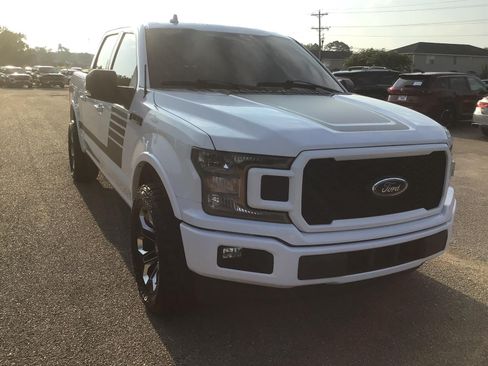 Used 2018 Ford F150 XLT w/ Equipment Group 302A Luxury AWD/4WD image 8
