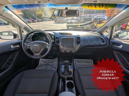 Used 2018 Kia Forte LX w/ LX Popular Package image 18