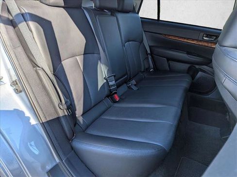 Used 2012 Subaru Outback 3.6R Limited w/ Moonroof Pkg image 18