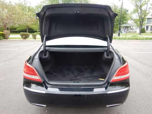 Used 2012 Hyundai Equus Signature RWD image 25