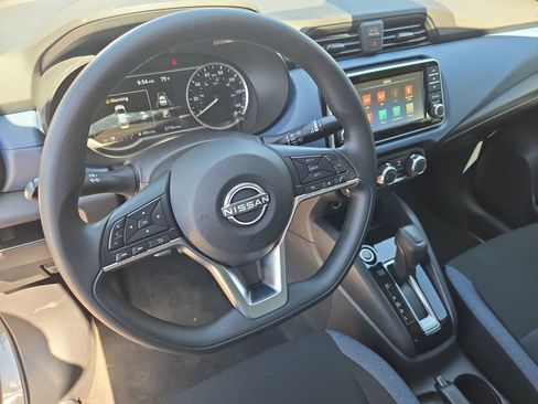 Used 2025 Nissan Versa SV w/ Trunk Package FWD image 15