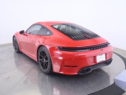 Certified 2026 Porsche 911 Carrera T RWD image 3