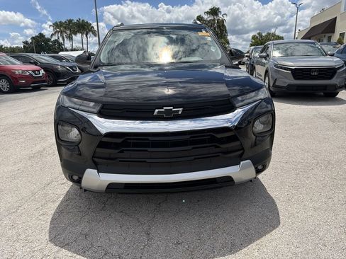 Used 2022 Chevrolet TrailBlazer LT FWD image 9