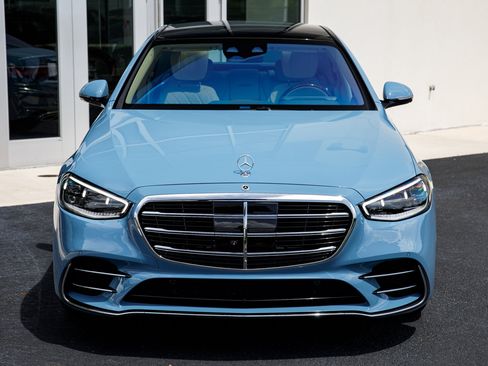 Used 2026 Mercedes-Benz S 580e 4MATIC Sedan image 5