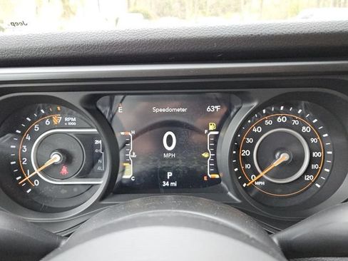 New 2026 Jeep Gladiator Willys AWD/4WD image 24