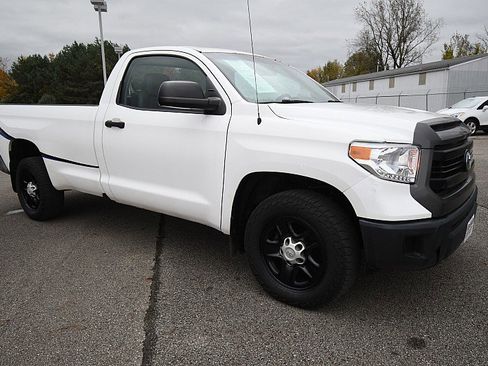 Used 2015 Toyota Tundra SR image 1