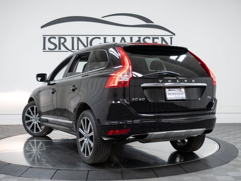 Used 2015 Volvo XC60 T6 w/ Proximity Package FWD image 28