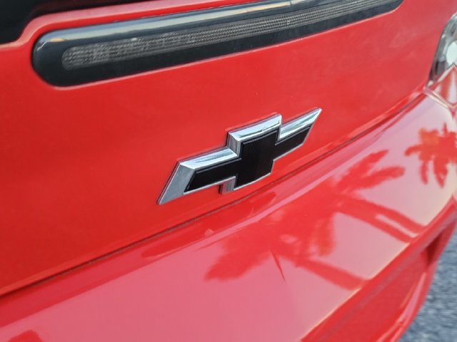 Used 2020 Chevrolet Camaro SS RWD image 6