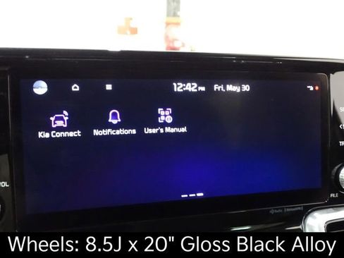 Certified 2023 Kia Sorento SX image 38