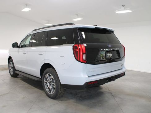 New 2026 Ford Expedition Active AWD/4WD image 6