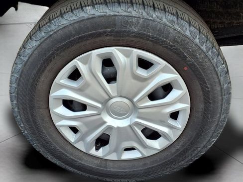 Used 2025 Ford Transit 250 Low Roof w/ Exterior Upgrade Package RWD image 8
