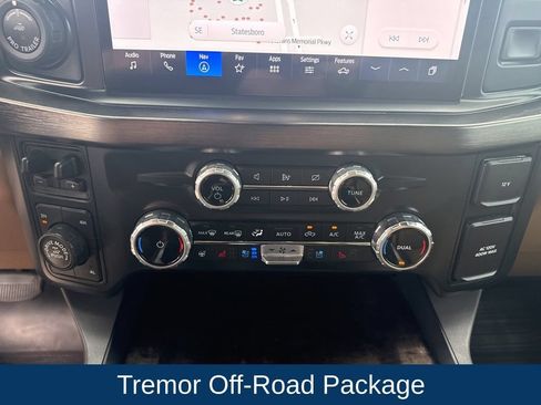 Certified 2023 Ford F350 Lariat w/ Tremor Off-Road Package AWD/4WD image 25