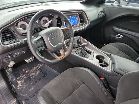 Used 2022 Dodge Challenger R/T Scat Pack RWD image 21