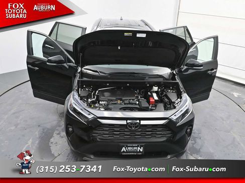 Used 2023 Toyota RAV4 Limited image 37