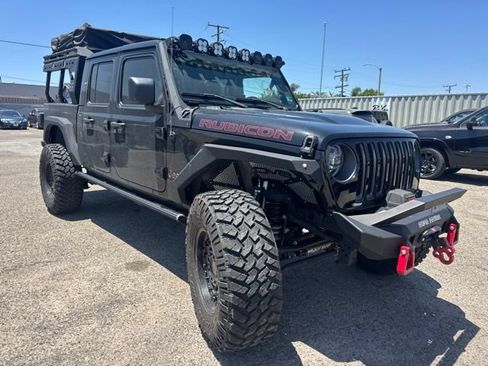 Used 2022 Jeep Gladiator Rubicon w/ LED Lighting Group AWD/4WD image 3