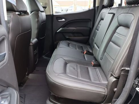 Used 2018 GMC Canyon Denali image 36